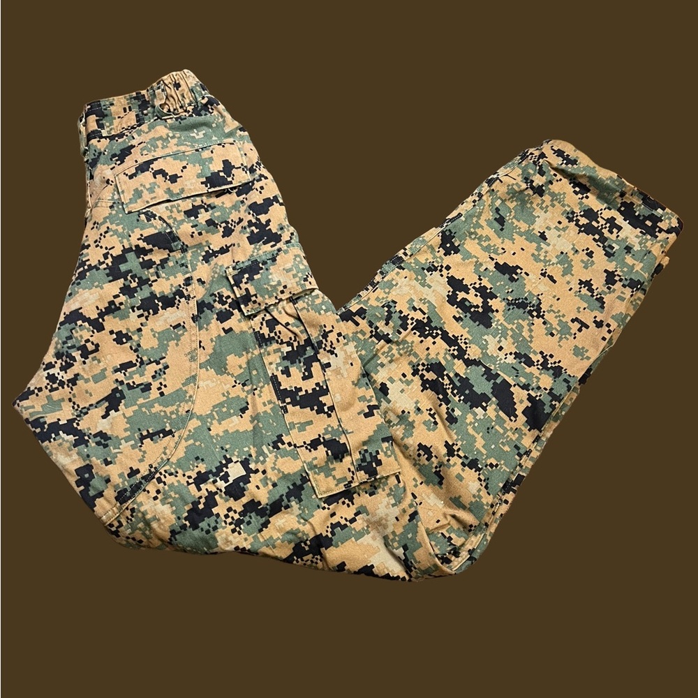 Pixelated Army Cargo Pants